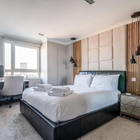 Canary Wharf Retreat With Free Secure Parking Londres Extérieur photo