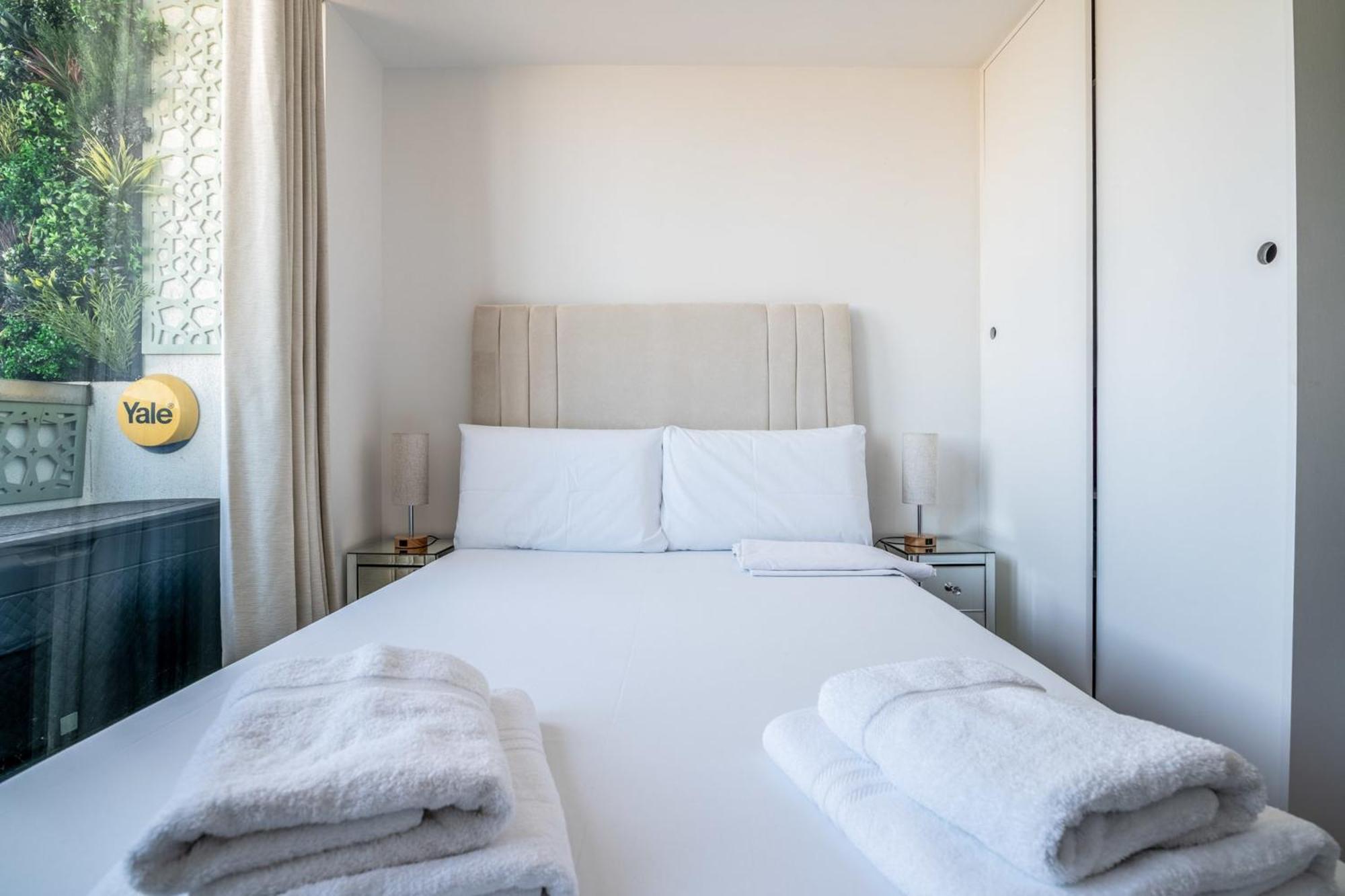 Canary Wharf Retreat With Free Secure Parking Londres Extérieur photo
